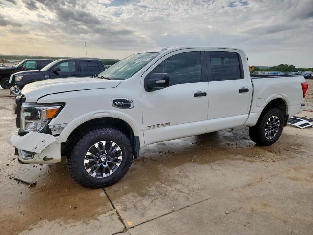  Salvage Nissan Titan