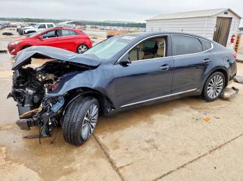  Salvage Kia Cadenza