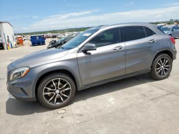  Salvage Mercedes-Benz GLA
