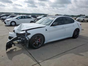  Salvage Alfa Romeo Giulia