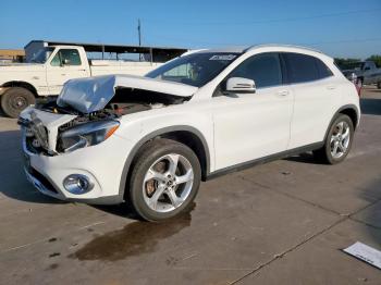  Salvage Mercedes-Benz GLA