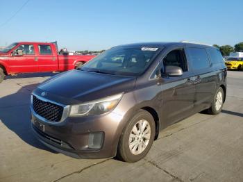  Salvage Kia Sedona