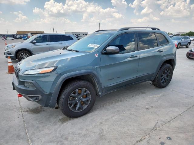  Salvage Jeep Cherokee