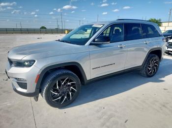  Salvage Jeep Grand Cherokee