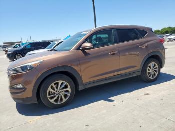  Salvage Hyundai TUCSON