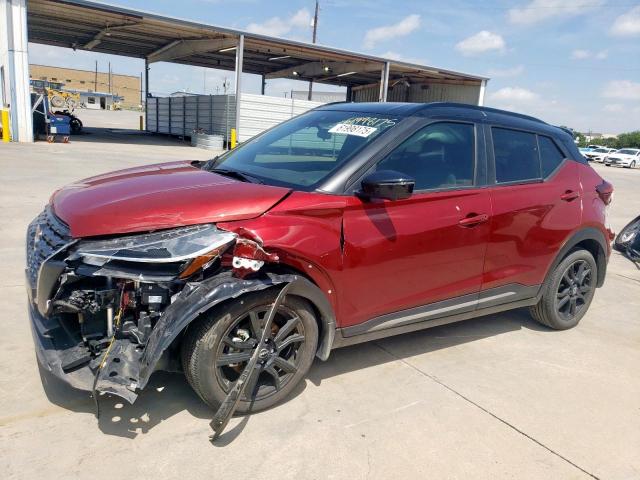  Salvage Nissan Kicks