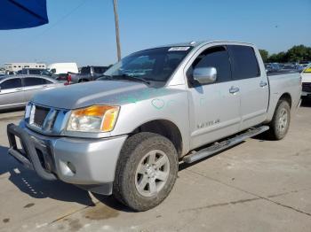  Salvage Nissan Titan