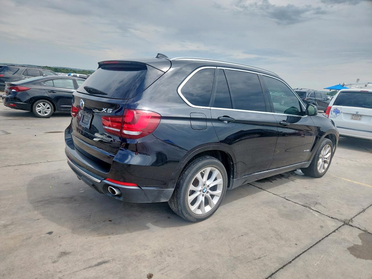 BMW X Series Xdrive35d Image 6