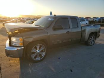  Salvage Chevrolet Silverado C1500 Lt
