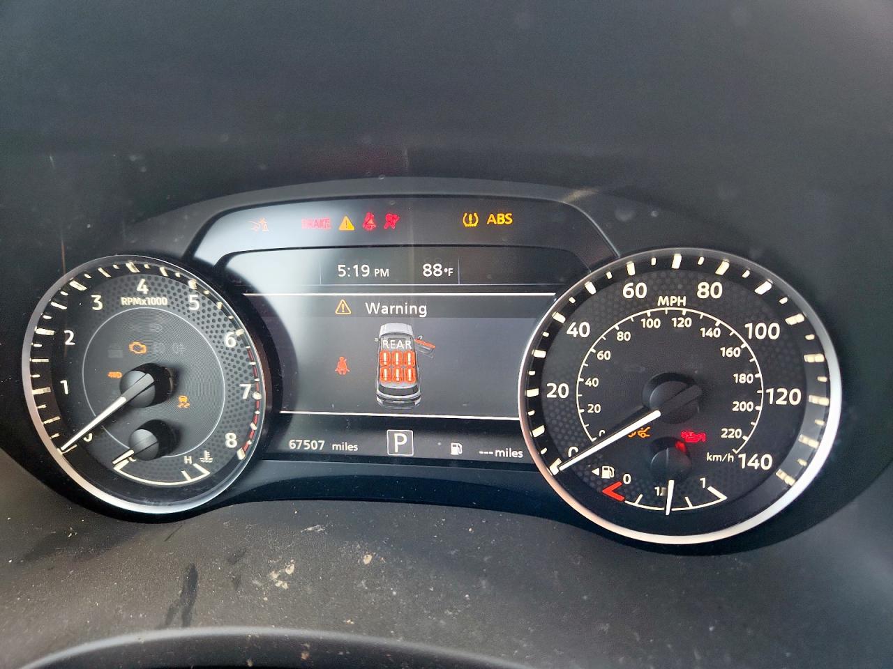 Nissan Armada Sl Image 9