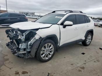  Salvage Toyota RAV4