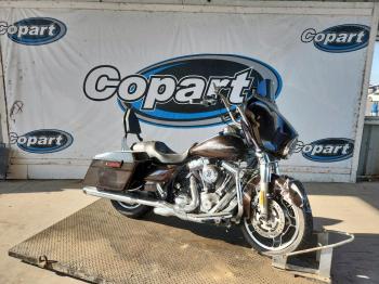  Salvage Harley-Davidson Fl