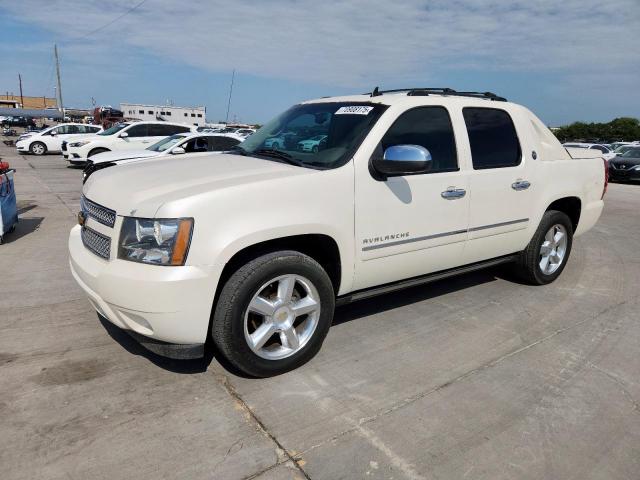  Salvage Chevrolet Avalanche