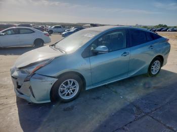  Salvage Toyota Prius
