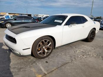  Salvage Dodge Challenger
