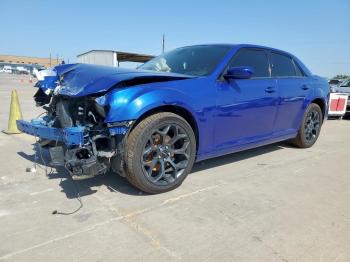  Salvage Chrysler 300