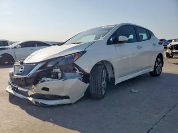  Salvage Nissan LEAF