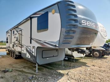  Salvage Jayco Seismic