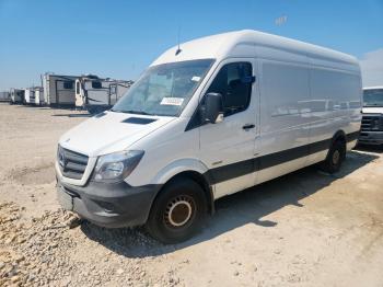  Salvage Mercedes-Benz Sprinter