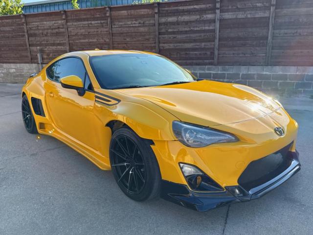  Salvage Toyota Scion