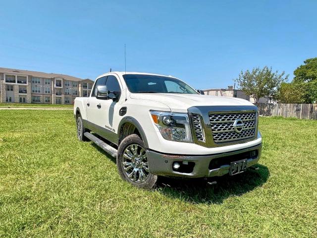  Salvage Nissan Titan