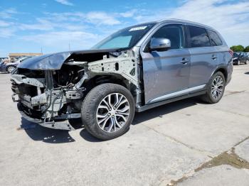  Salvage Mitsubishi Outlander