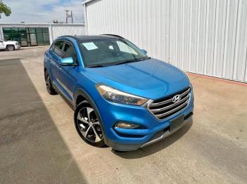  Salvage Hyundai TUCSON