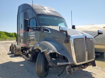  Salvage Kenworth T680