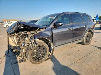  Salvage Kia Telluride