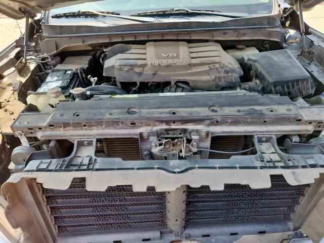 Nissan Titan S Image 8