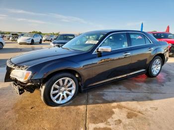  Salvage Chrysler 300