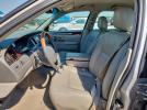 Lincoln Towncar Signature Limited Image 6