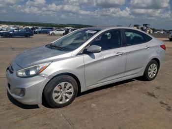 Salvage Hyundai ACCENT
