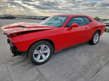  Salvage Dodge Challenger