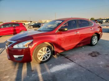  Salvage Nissan Altima