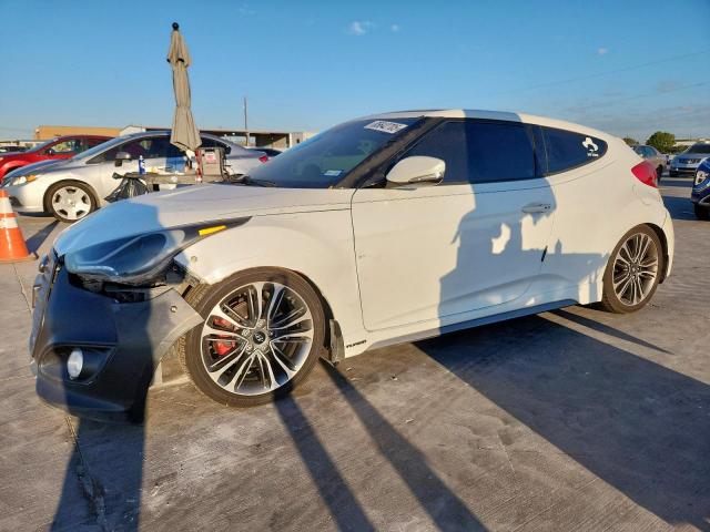  Salvage Hyundai VELOSTER