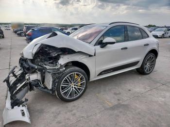  Salvage Porsche Macan