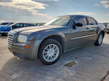  Salvage Chrysler 300