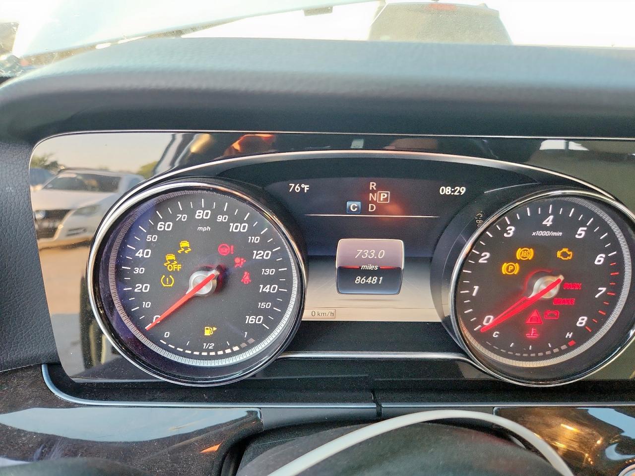 Mercedes-Benz E-Class 300 Image 8