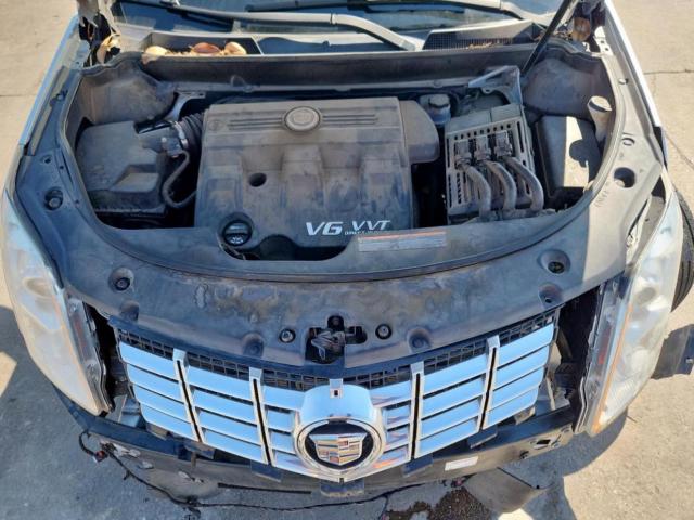 Cadillac SRX Luxury Collection Image 12