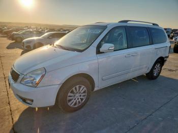  Salvage Kia Sedona