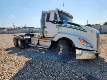  Salvage Kenworth T680