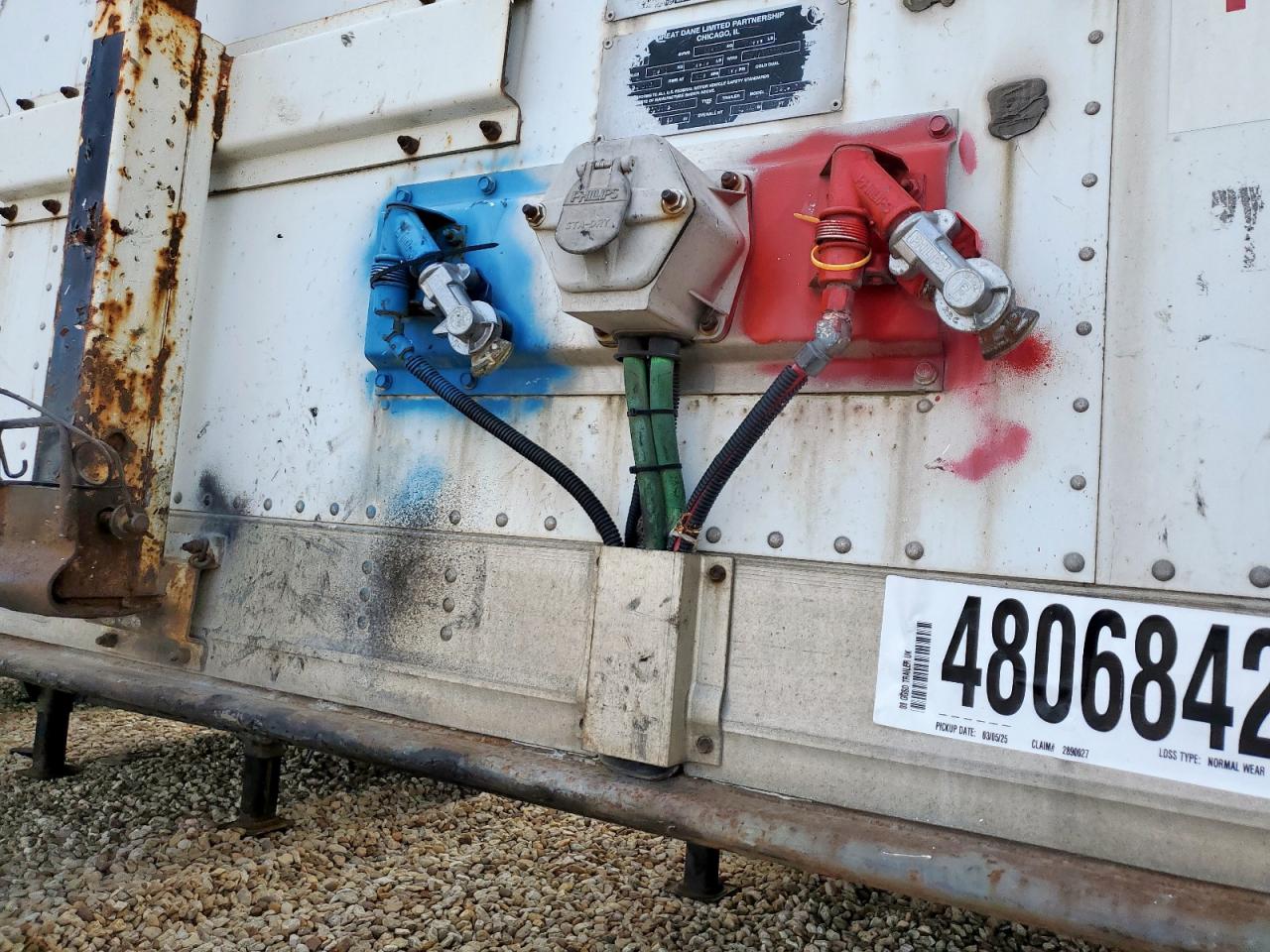 Great Dane Trailer Image 9