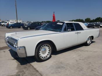  Salvage Lincoln Continental