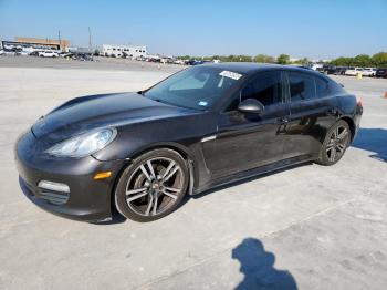  Salvage Porsche Panamera