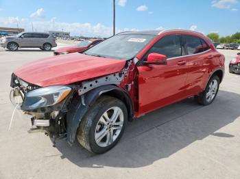  Salvage Mercedes-Benz GLA