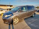 Toyota Sienna Le Image 1