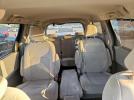 Toyota Sienna Le Image 6