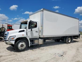  Salvage Hino 258 268