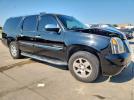 GMC Yukon Denali Image 8